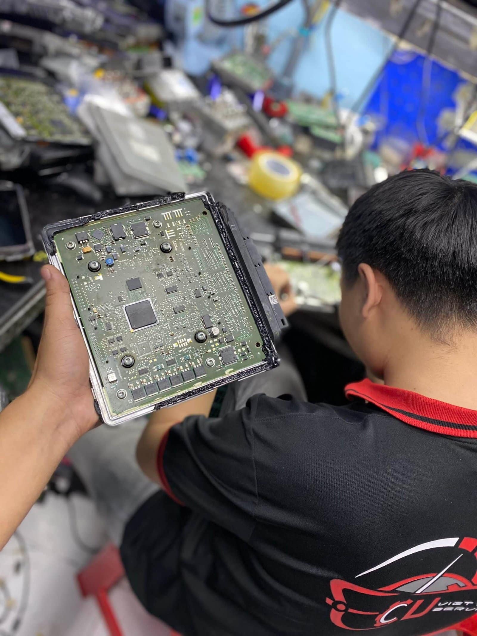 GARAGE CHUYÊN SỬA CHỮA HỘP ĐIỀU KHIỂN ĐỘNG CƠ ECU BMW