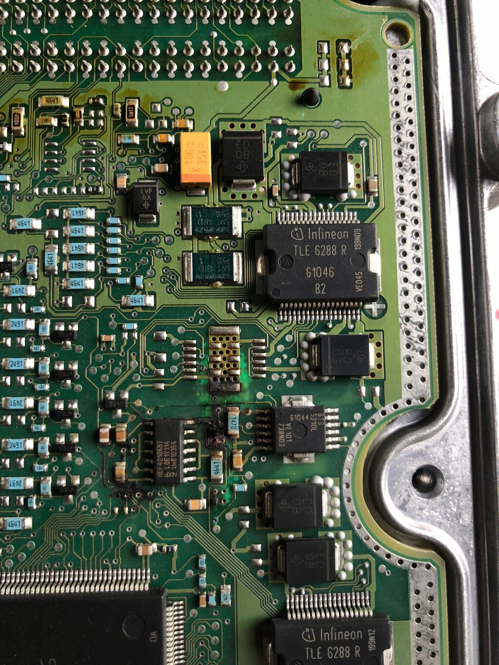 Sửa hộp ECU tại Phan Rang - VIETNAM ECU SERVICE Chuyên sửa chữa thay thế hộp ECM - ECU các dòng xe Châu Âu , Châu Á tại Việt Nam.