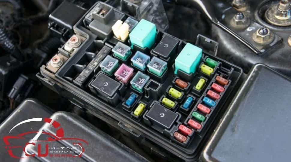 5 DẤU HIỆU NHẬN BIẾT RƠ LE BƠM NHIÊN LIỆU HƯ HỎNG