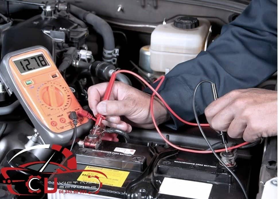 CÁCH KIỂM TRA ẮC QUY Ô TÔ TẠI NHÀ