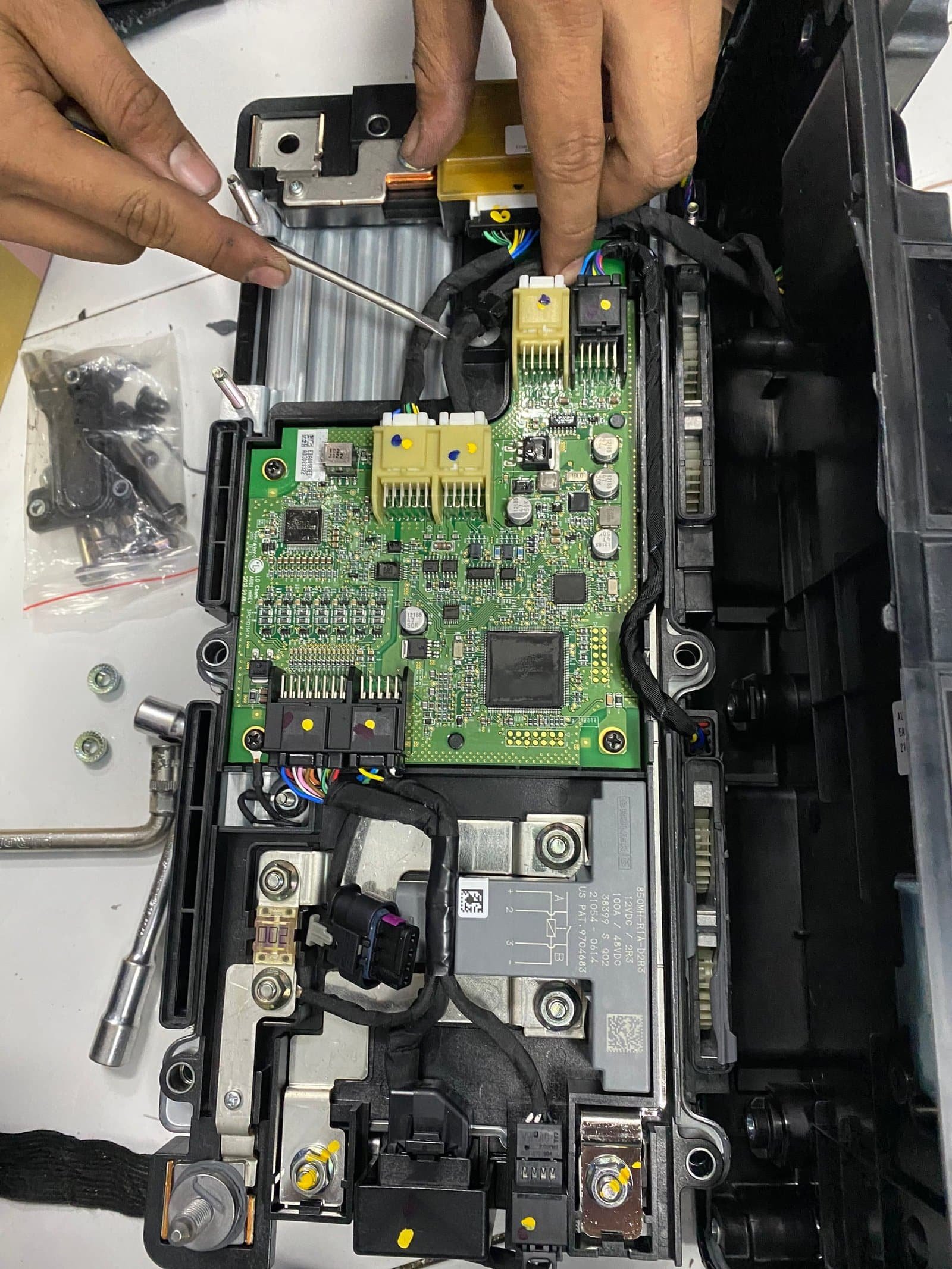 SỬA CHỮA LỖI ẮC QUY 48V