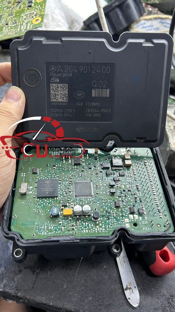 SỬA CHỮA PHANH ABS CỦA XE MAZDA Ở TP.HCM