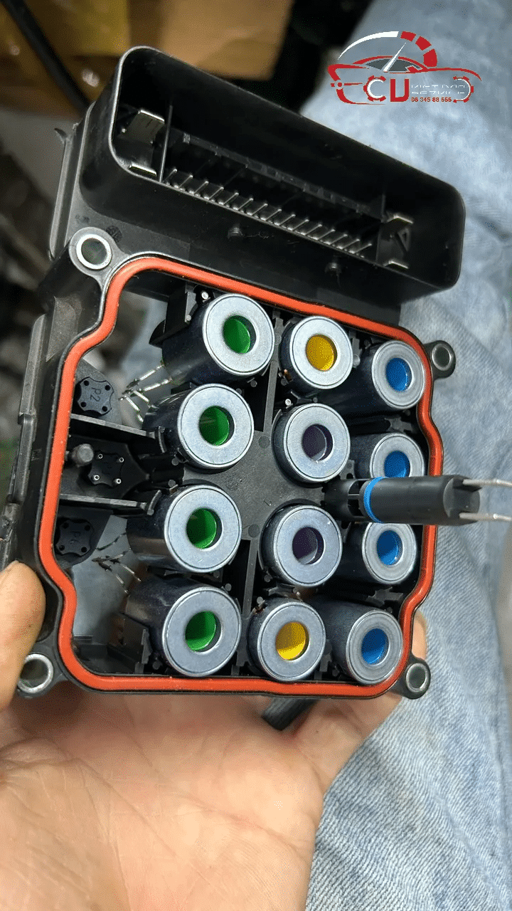 VES VIETNAM ECU SERVICE SỬA CHỮA HỆ THỐNG PHANH ABS CỦA XE MERCEDES-BENZ S500