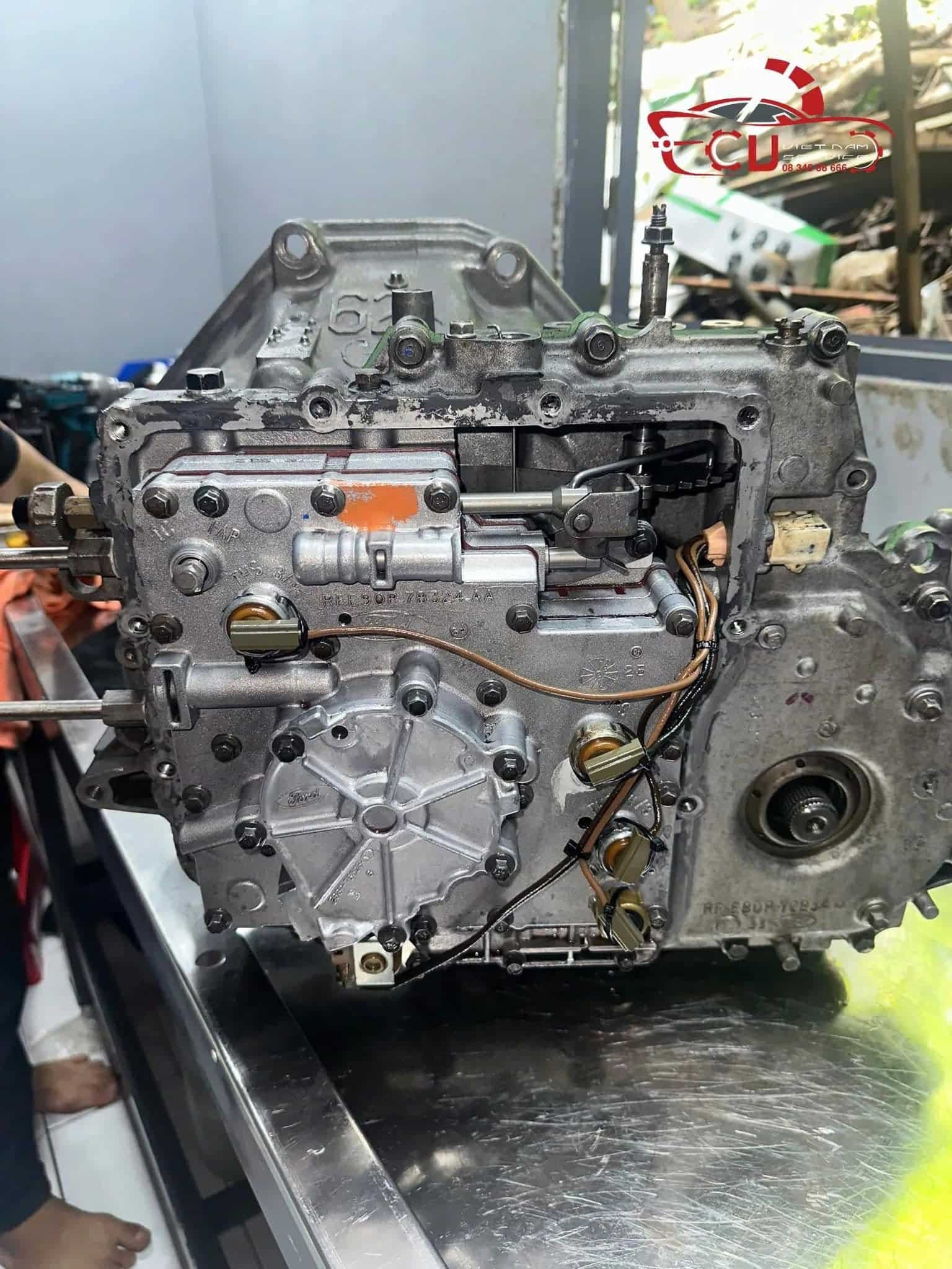 CHUYÊN ĐẠI TU HỘP SỐ MERCEDES-BENZ CHUYÊN NGHIỆP 2 CHUYÊN ĐẠI TU HỘP SỐ MERCEDES-BENZ CHUYÊN NGHIỆP