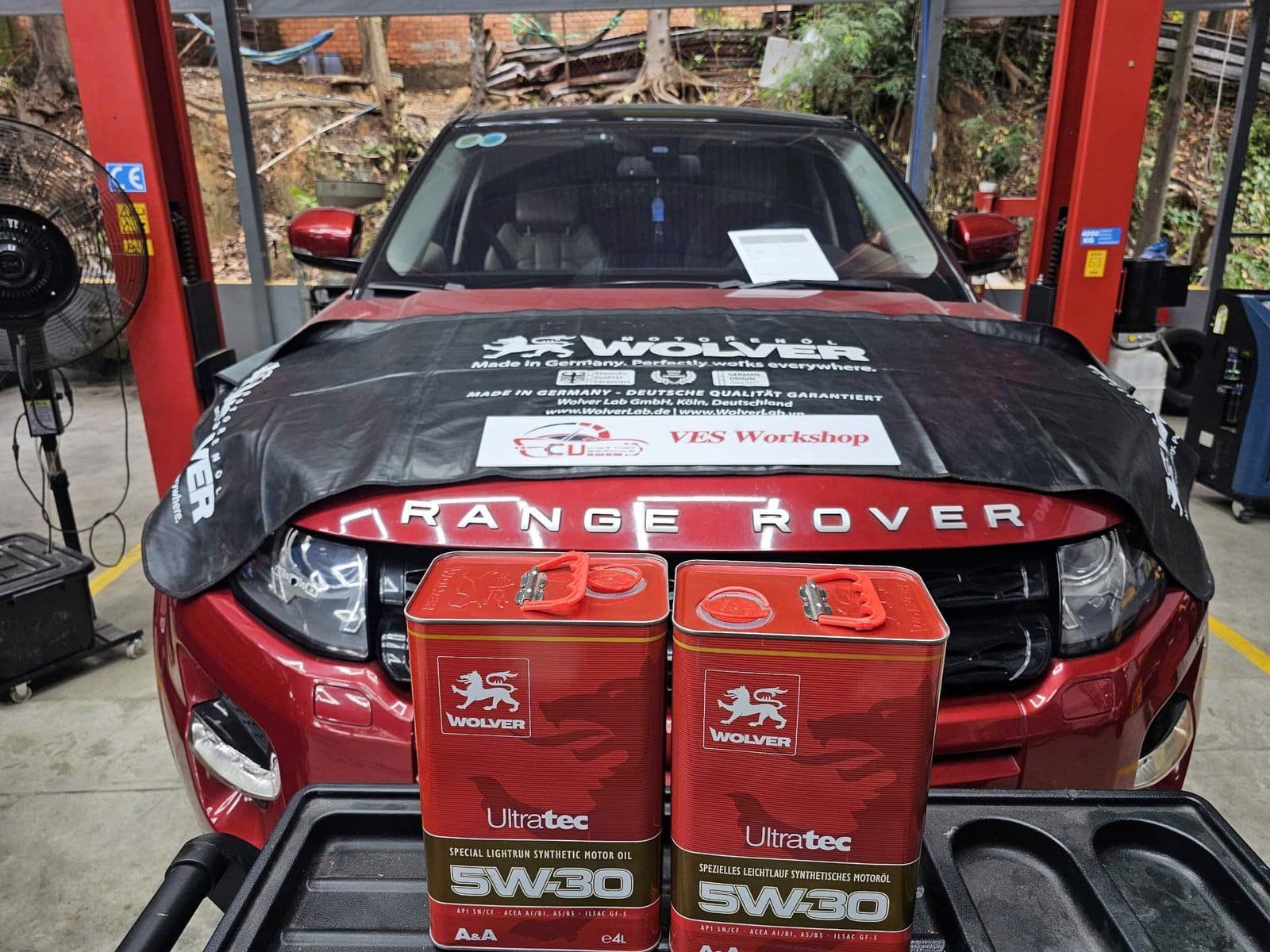 GARAGE CHUYÊN SỬA XE LAND ROVER UY TÍN TPHCM-VES WORKSHOP