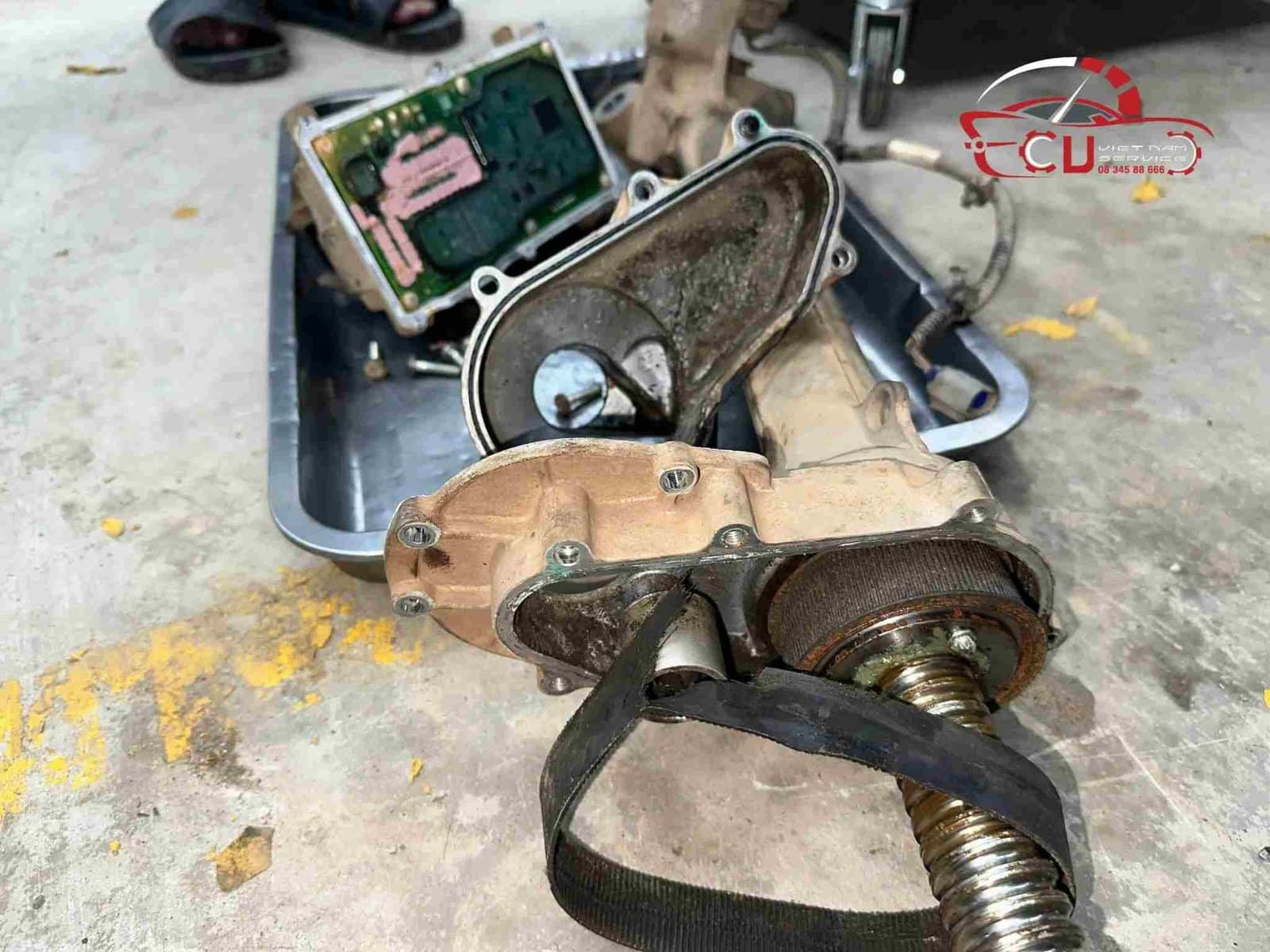 SỬA CHỮA THƯỚC LÁI XE FORD