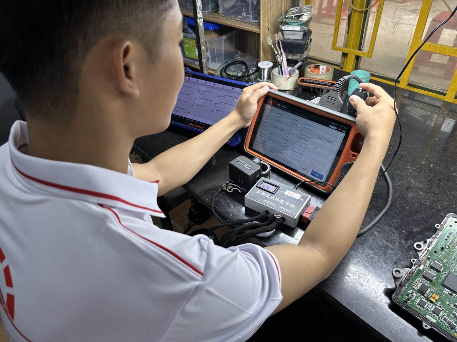 SỬA HỘP ECU ECM PCM ĐIỀU KHIỂN ĐỘNG CƠ XE VOLKSWAGEN