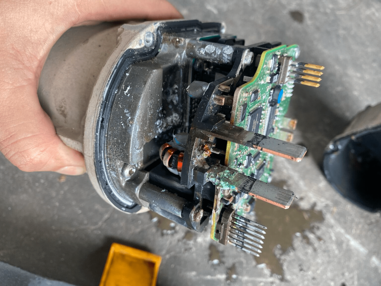 Gara hàng đầu sửa chữa thước lái điện Ford tại TPHCM