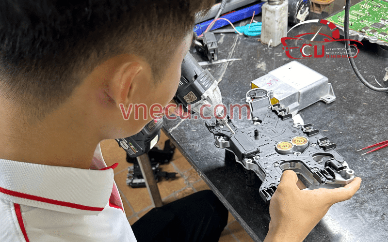 Garage sửa TCM TCU Ford uy tín, giá tốt tại TPHCM