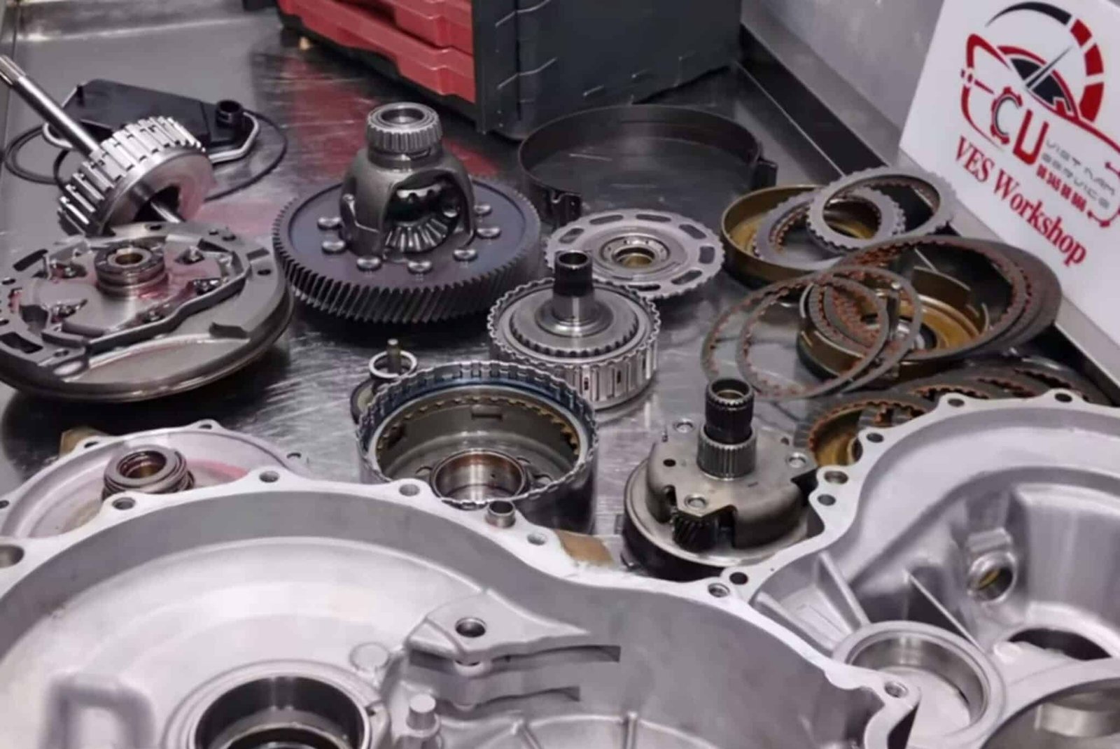 CHUYÊN ĐẠI TU HỘP SỐ FN4A-EL / 4F27E TẠI VES WORKSHOP