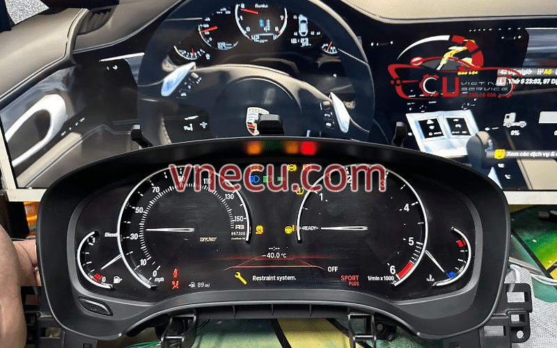 Dịch vụ sửa lỗi đồng hồ táp lô IPC Isuzu TPHCM tại VES Workshop