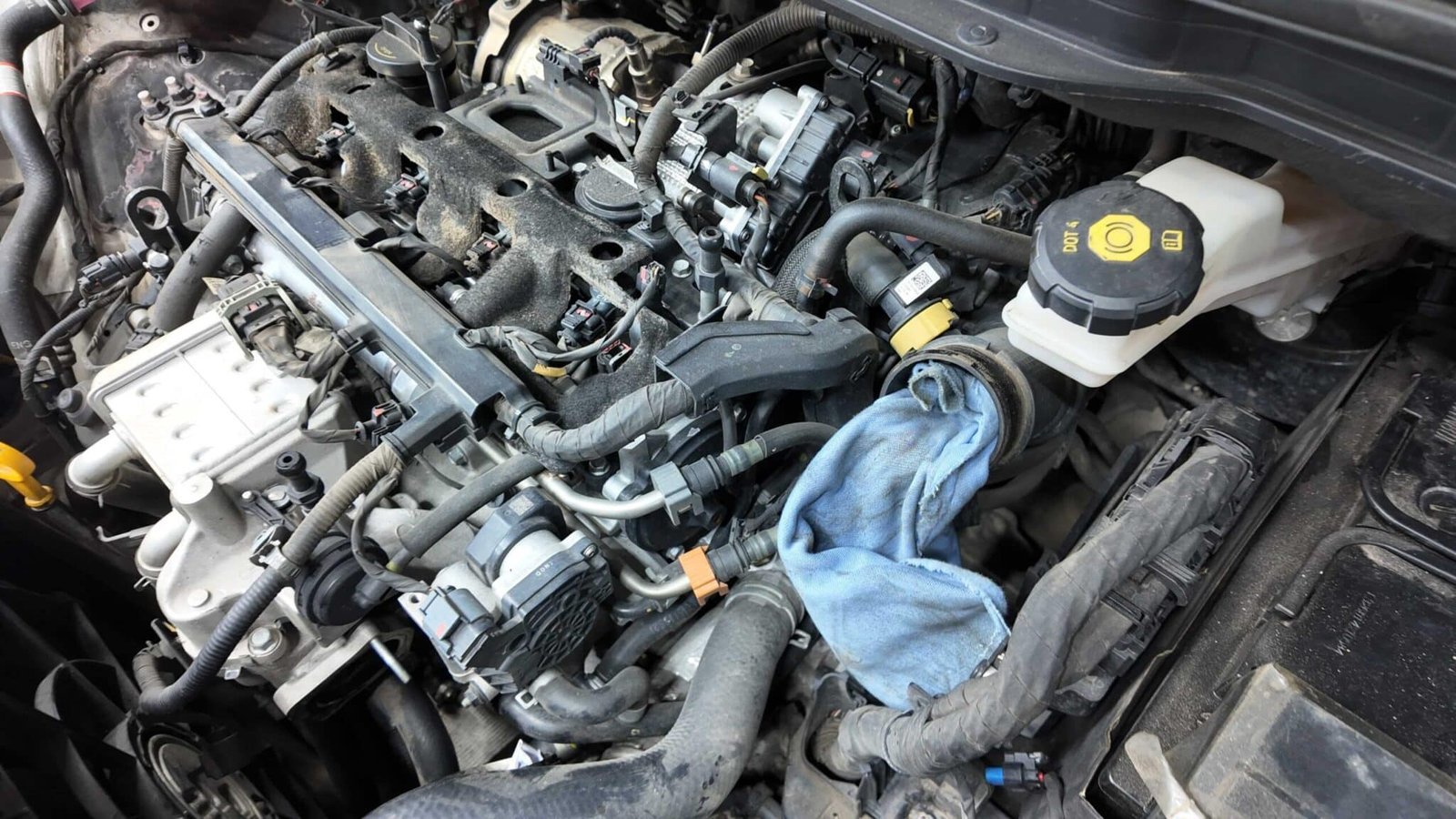 Sửa Chữa Lỗi Củ Đề Kia Carnival: Giải Pháp Chuyên Nghiệp Và An Toàn Tại Ves Workshop