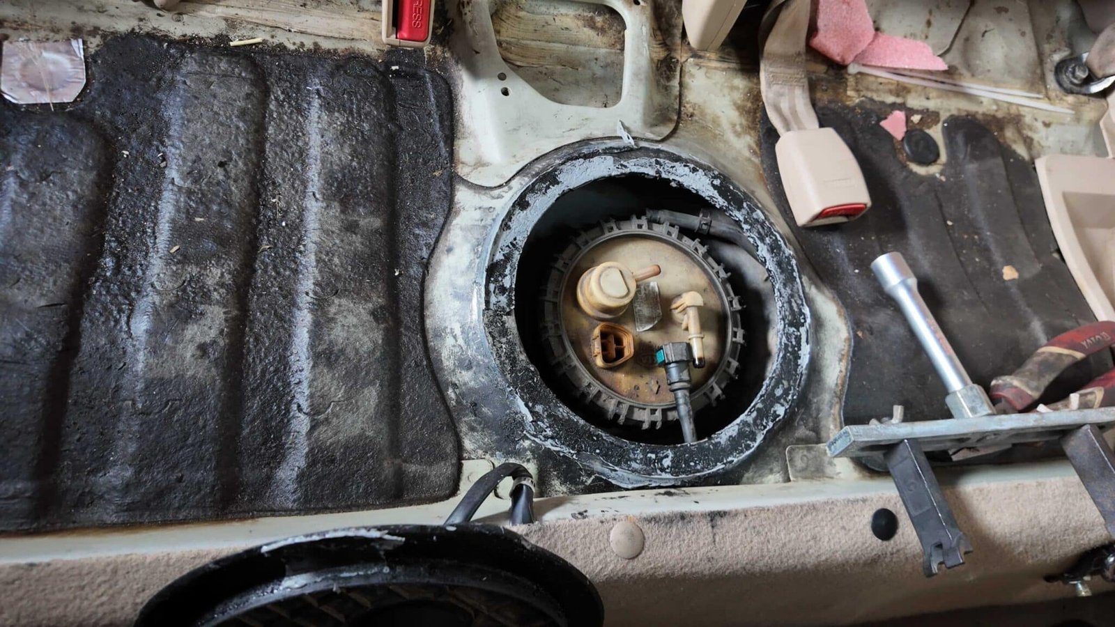 SỬA CHỮA-HAY THẾ BƠM XĂNG KIA MORNING CHUYÊN NGHIỆP TẠI VES WORKSHOP