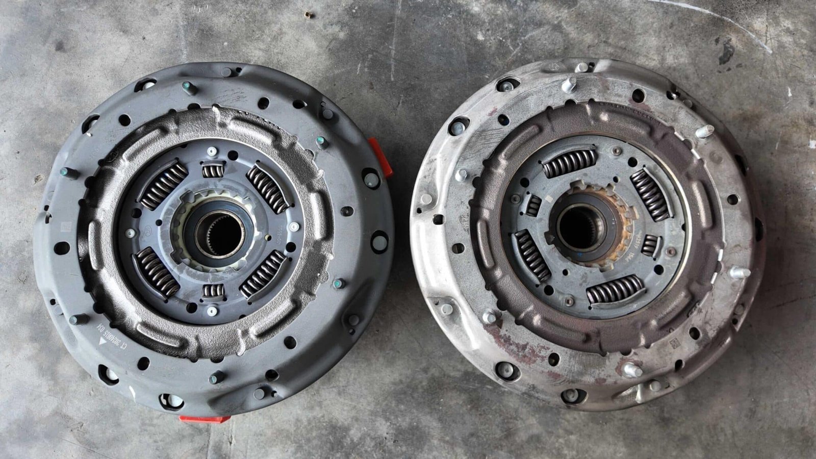 Va chạm mạnh làm biến dạng càng cua