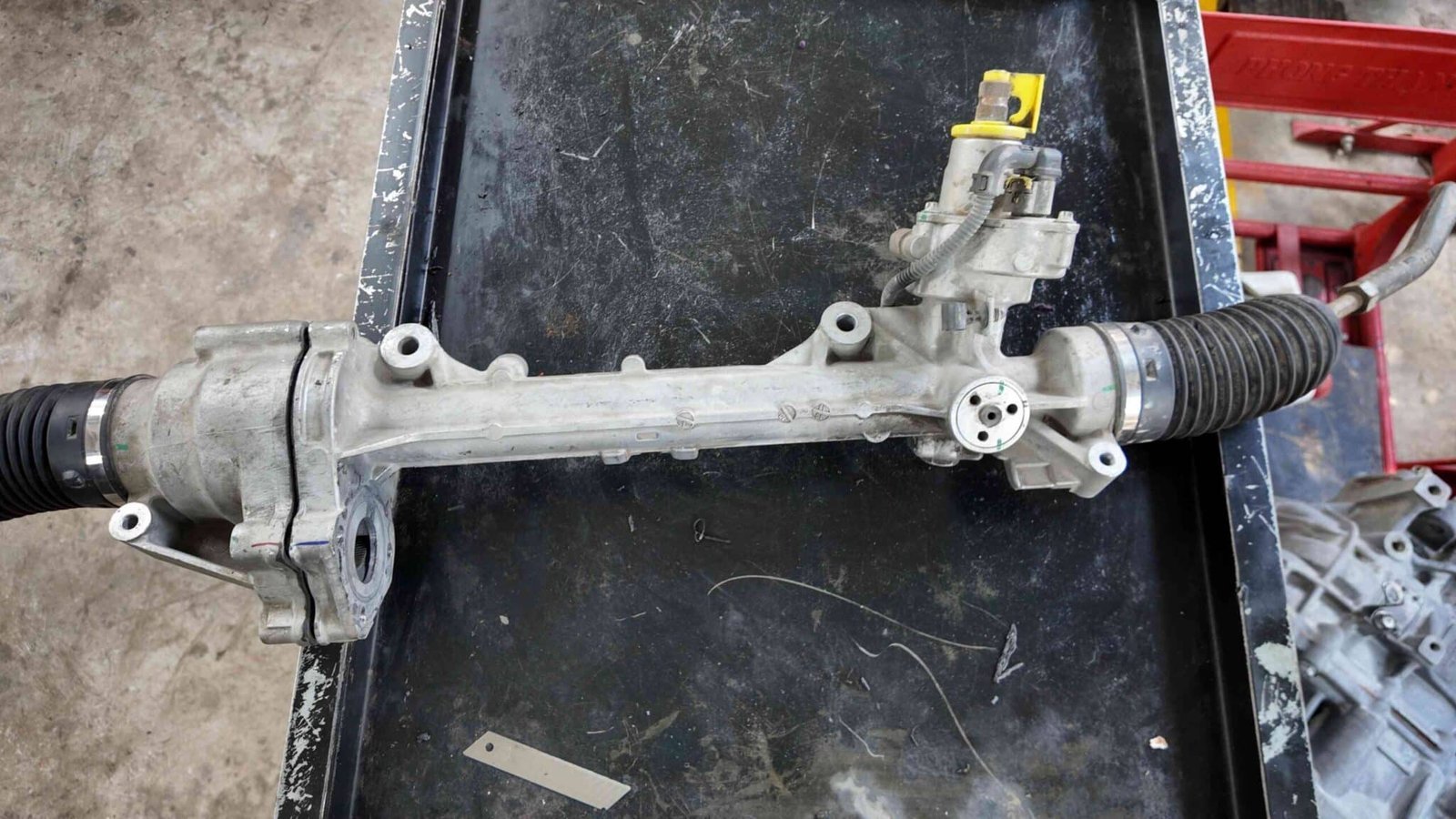 Chức năng và vai trò của thước lái điện (EPS) trong hệ thống lái xe