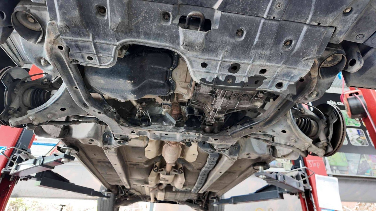 BẢO DƯỠNG-SỬA CHỮA HỆ THỐNG GẦM PEUGEOT 508 CHUYÊN NGHIỆP - UY TÍN - GIÁ RẺ TẠI VES WORKSHOP