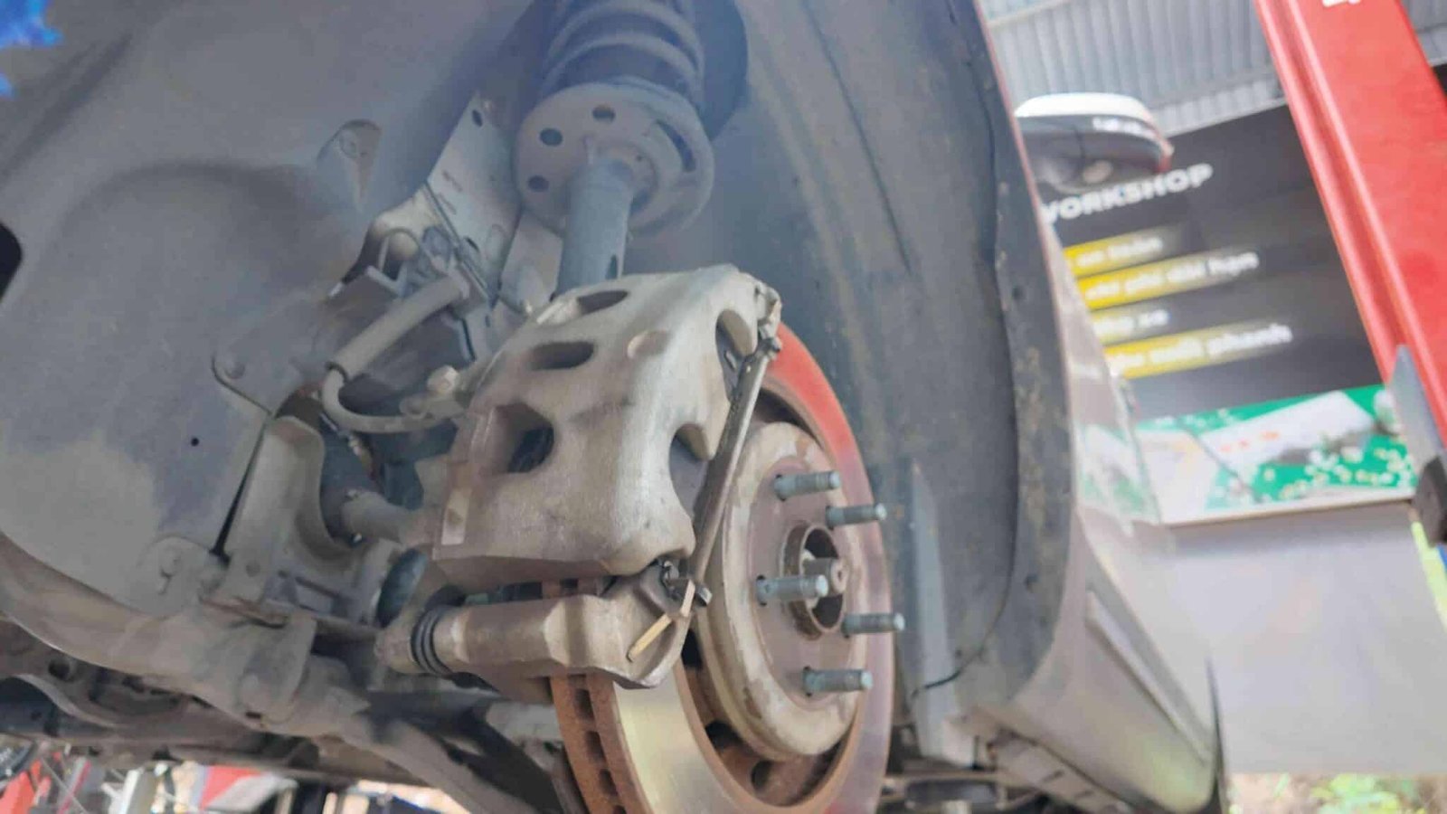 Xử Lý Sự Cố Hệ Thống Phanh