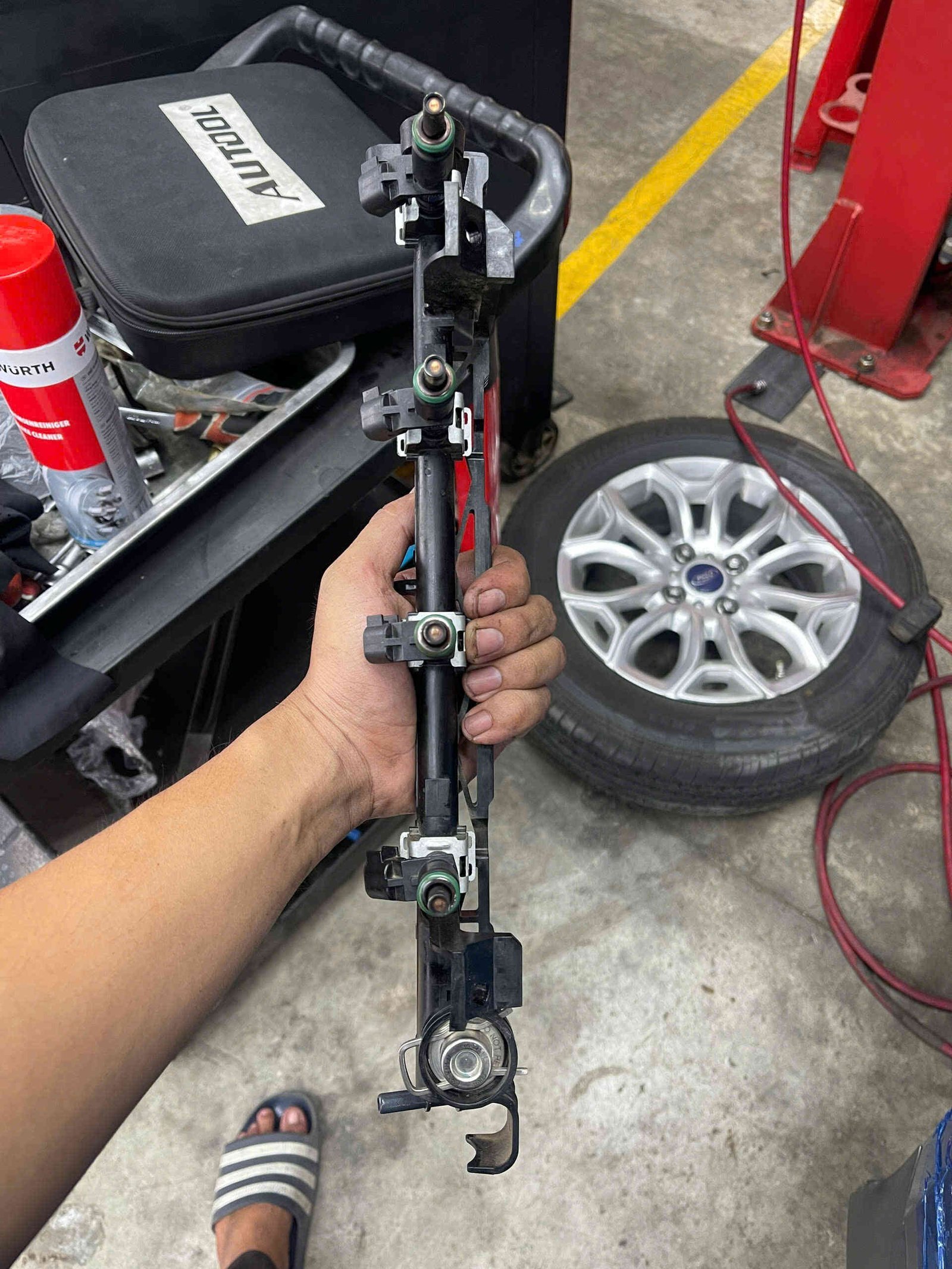 Xe Bị Giật Cục, Hụt Hơi Khi Tăng Tốc