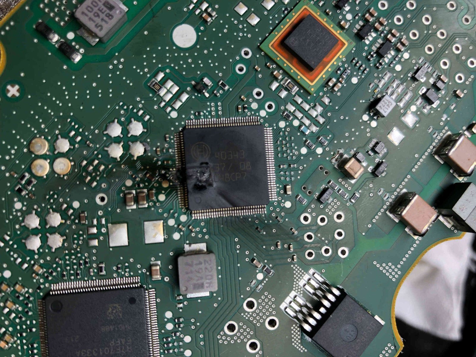 Xác định nguyên nhân gây ra lỗi dựa trên mã lỗi và kết quả kiểm tra