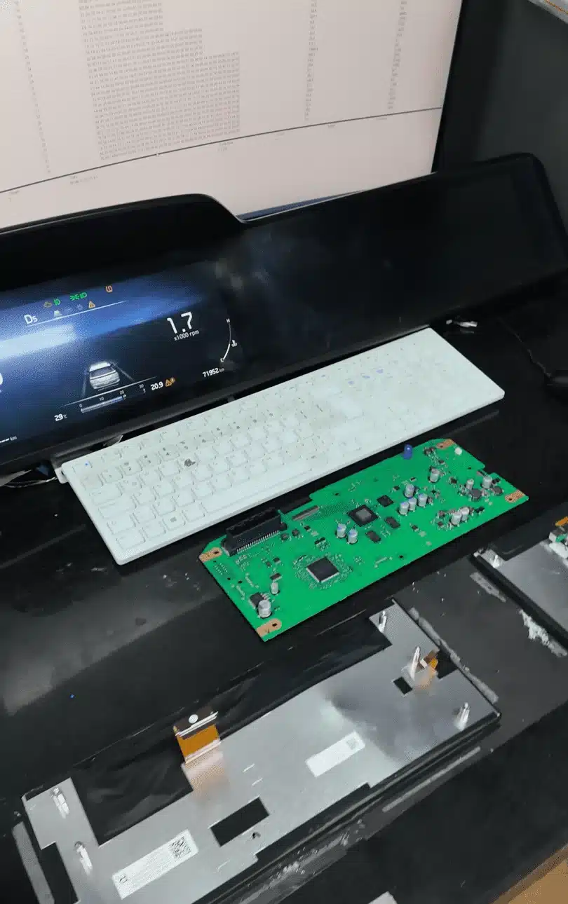 Giá cả cạnh tranh, hợp lý với chất lượng dịch vụ