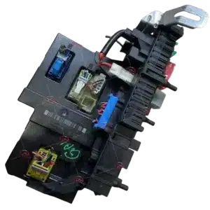 SAM MODULE ECU CONTROL UNIT MERCEDES-BENZ C-CLASS Mã phụ tùng ECU ECM MERCEDES-BENZ 204 545 82 01 , 2045458201 204 545 61 32 , 2045456132 204 442 35 00 , 2044423500