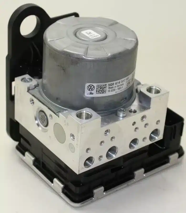 ABS AUDI Q3 F30 1 ABS AUDI Q3 F30