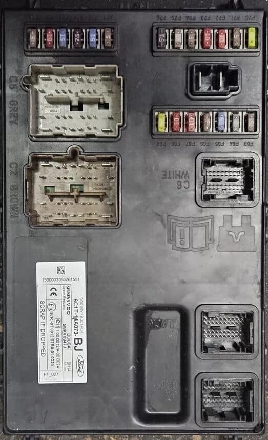 HỘP BCM-GEM FORD TRANSIT MK7 1 HỘP BCM-GEM FORD TRANSIT MK7