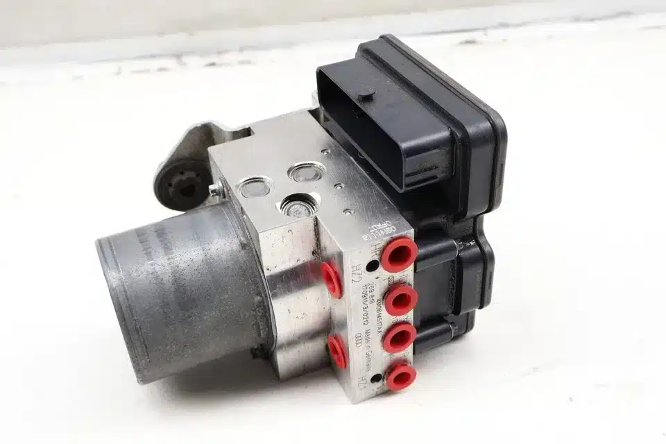 ABS AUDI Q7 2016-2019 4M0614517AA 1 ABS AUDI Q7 2016-2019 4M0614517AA