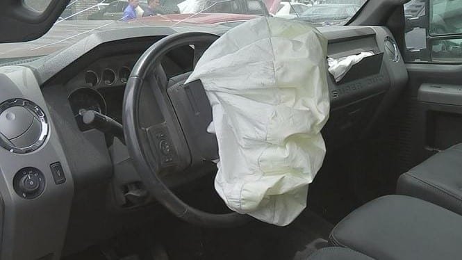Túi khí bị bung không lý do Túi khí bị bung không lý do